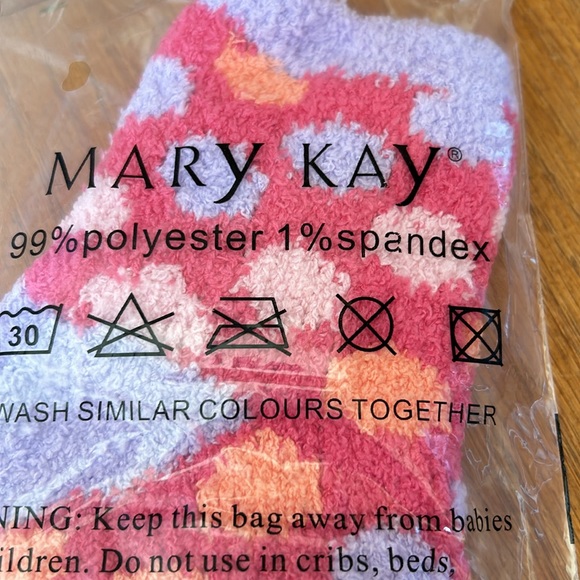 Mary Kay socks🧦 - Picture 3 of 3